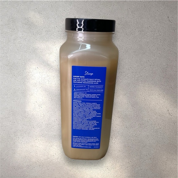 Bath & Body Works Aromatherapy Sleep Lavender Cedarwood Luxury Bubble Bath - Picture 2 of 6